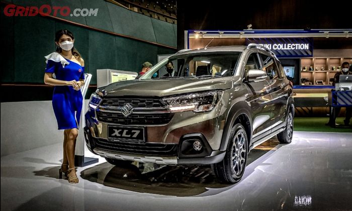 Ilustrasi promo mobil baru Suzuki XL7 Oktober 2022