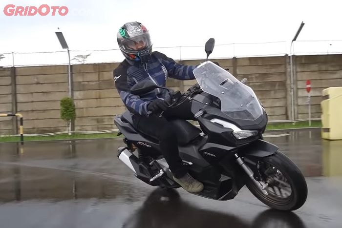 First Ride Honda ADV 160