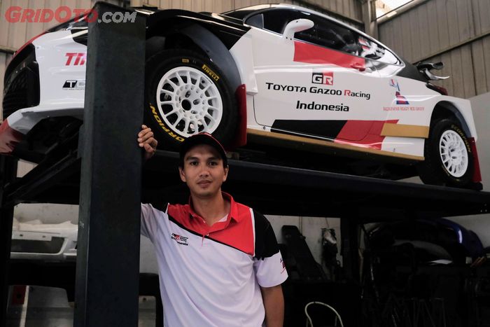 Ryan Irwan, pereli tim Toyota Gazoo Racing Indonesia bersama GR Yaris AP4.