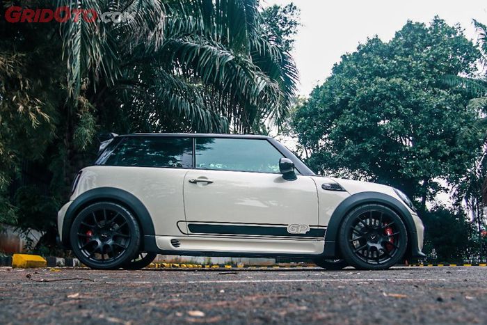 Modifikasi Mini Cooper edisi terbatas bekas milik Crazy Rich Priok