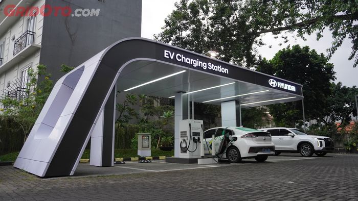 Fasilitas Hyundai EV Charging Station di Lot 19 SCBD, Jakarta Selatan