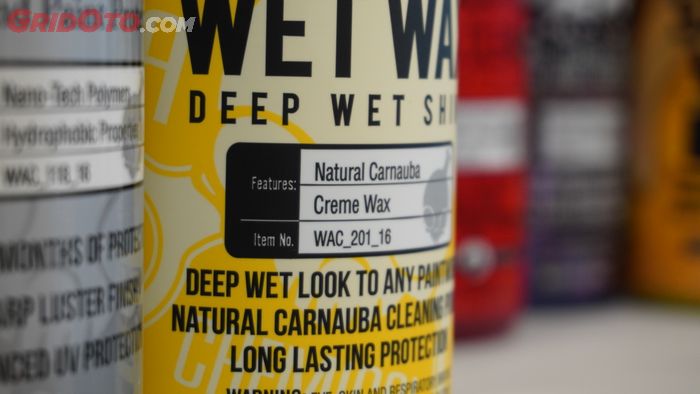 Chemical Guys Butter Wet Wax dengan Kandungan Carnauba Murni untuk Poles Sekaligus Pelapis Wax Cat Mobil