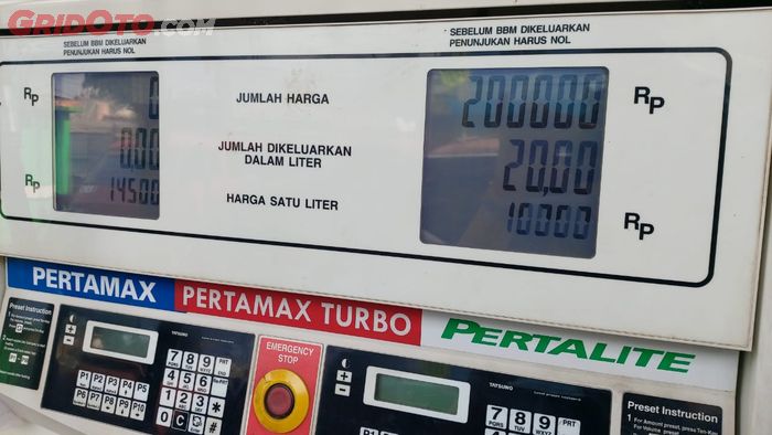 Ilustrasi harga BBM di SPBU Pertamina