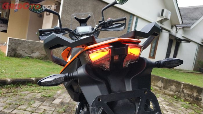 Stoplamp dan sein KTM 250 Adventure sudah LED