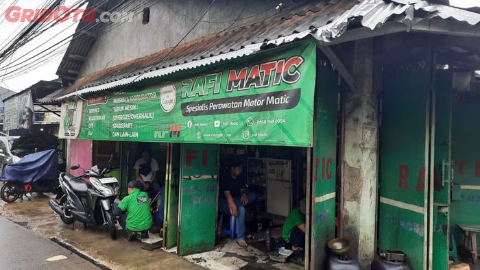Bengkel spesialis motor matic Rafi Matic (RFM) di Depok, Jawa Barat.