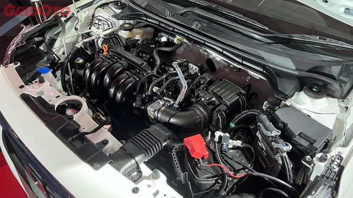 Honda WR-V E CVT menggunakan mesin 1.5L DOHC i-VTEC