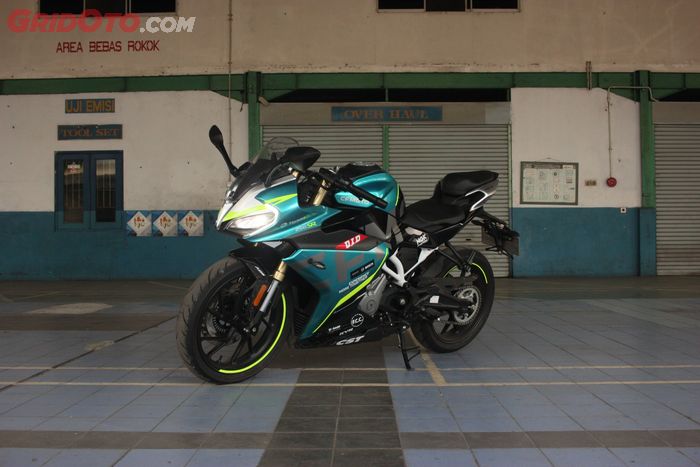 CFMoto 250SR, motor sport fairing CBU Tiongkok seharga Rp 63,5 juta OTR Jakarta