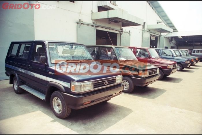 Toyota Kijang generasi ketiga dengan teknologi Toyota Original Body pada 1992