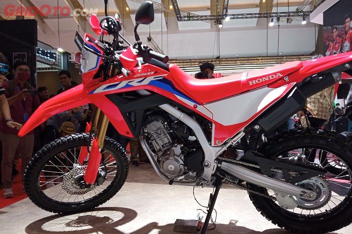 Motor baru Honda CRF250L hanya tersedia satu warna, Extreme Red.