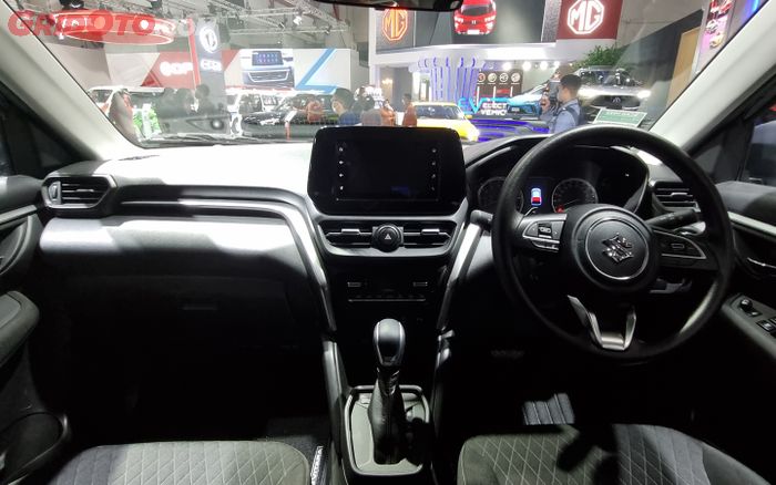 Interior Grand Vitara GL.