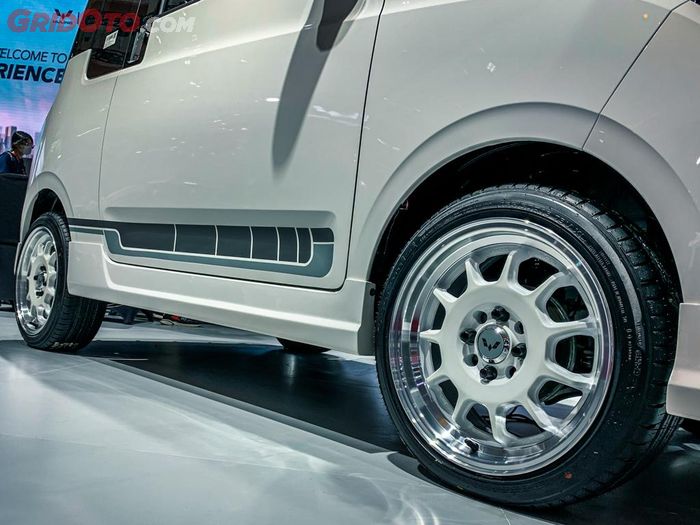 Wuling Air ev colok pelek rally ring 15 inci