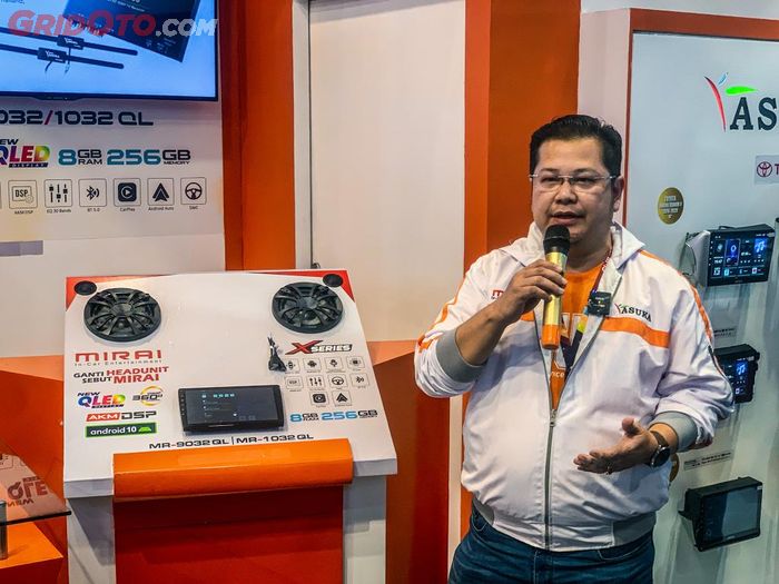 TJ Darmawan selaku Brand Manager Asuka