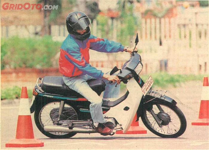 Honda Astrea Grand