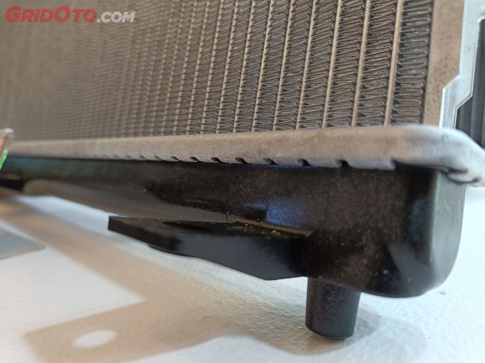 Bobot radiator mobil aluminium lebih ringan