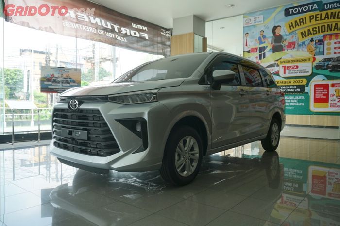 Mobil baru Toyota Avanza dibanderol mulai Rp 235 jutaan