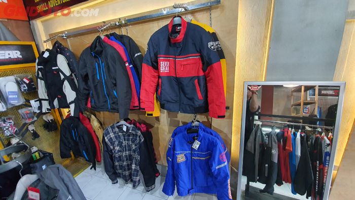 Pilhan jaket riding atau buat naik motor dari 7Gear