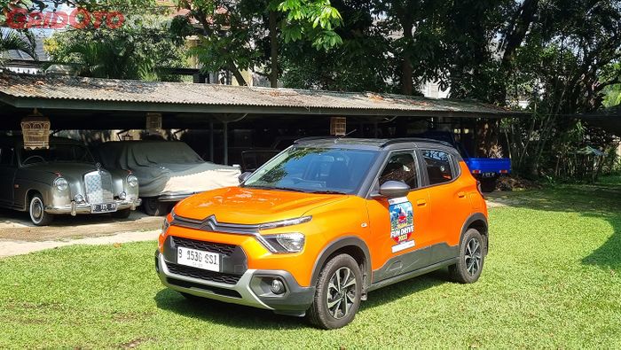Citroen C3 bersilaturahmi ke keluarga di Holiday Fun Drive 2023.