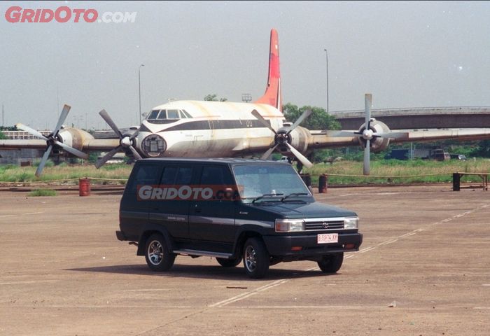 Toyota Kijang Grand Extra tahun 1992