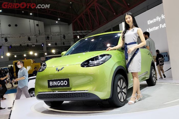 Mobil listrik Wuling Binggo resmi diperkenalkan di Indonesia pada PEVS 2023, tapi enggak usah buru-buru SPK karena ini.