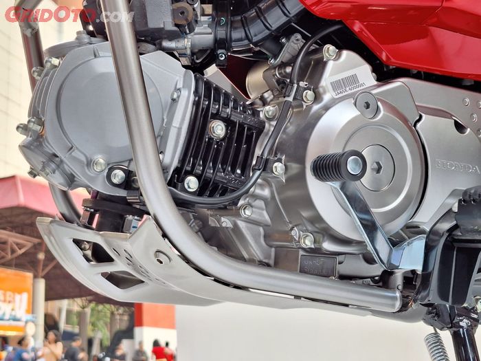Honda CT125 pakai mesin motor bebek Honda 125 cc terbaru 