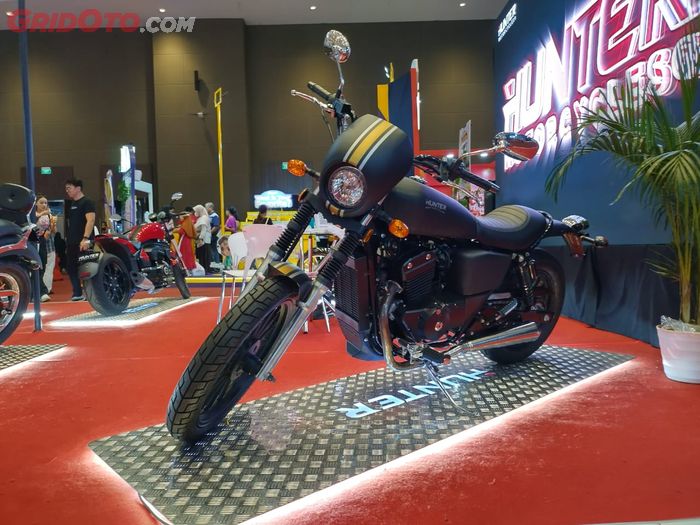 Hunter Motorcycles Rebel 500 bergaya bobber juga dibanderol Rp 90 jutaan