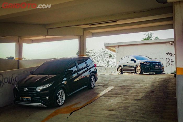 Beda racikan suspensi tapi tongkrongan Honda HR-V dan Daihatsu Terios ini sama-sama keren