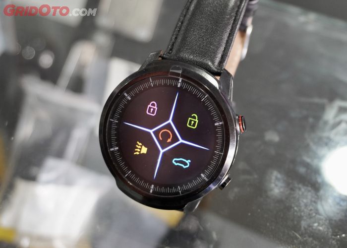Digital key model jam tangan smartwatch