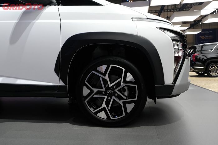 Desain pelek baru 17 inci dari Hyundai Stargazer X.