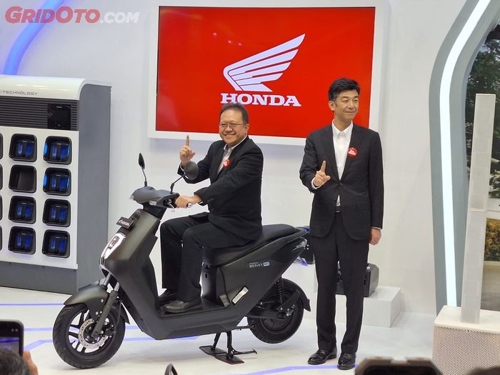 Motor listrik Honda EM1 e resmi dijual, segini harganya 