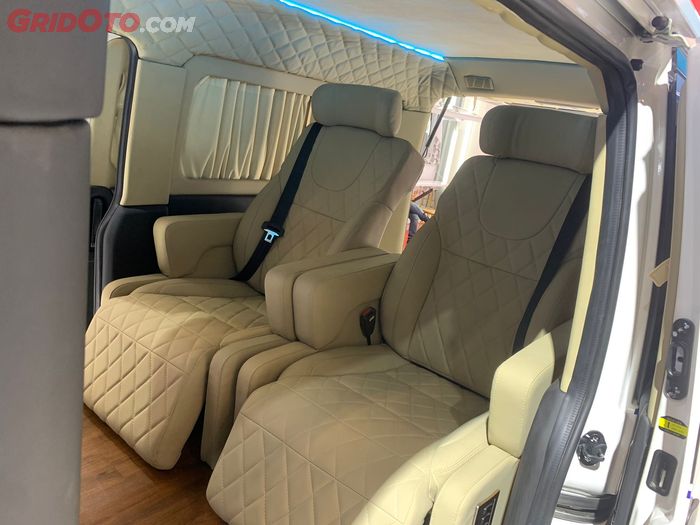 Captain seat bikin interior FSK Gelora E berasa mobil premium