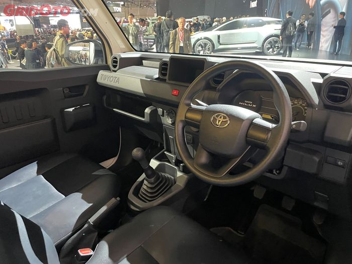 Interior Toyota Rangga Concept saat GridOto.com lihat di Japan Mobility Show 2023