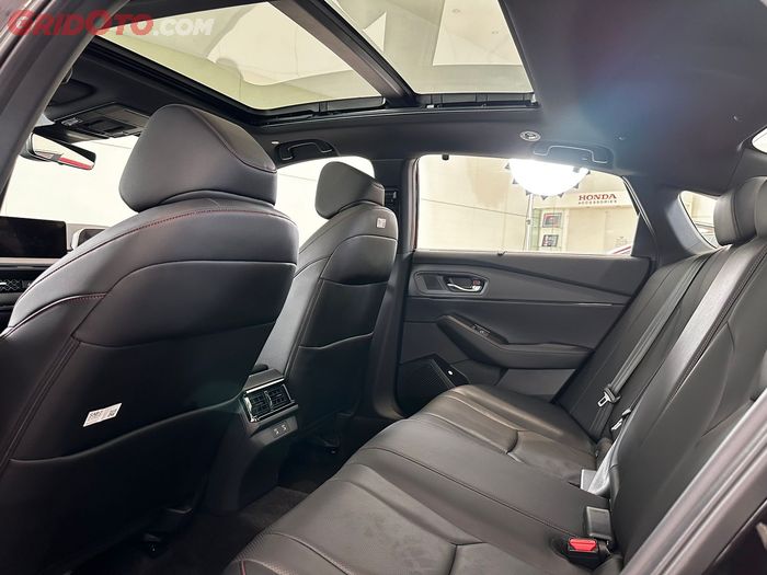 Interior Honda Accord e:HEV RS 2023