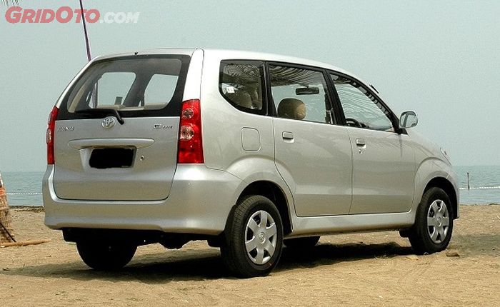 Ilustrasi mobil bekas Toyota Avanza