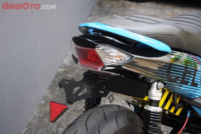 Sepatbor belakang standar Yamaha Mio Sporty dilungsurkan dan diganti pakai tail tidy