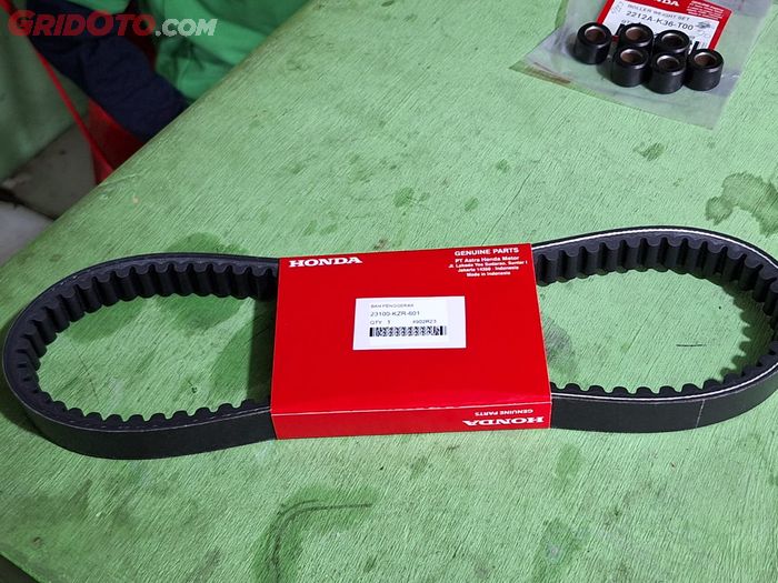 V-belt dan roller Honda Vario 125 old 