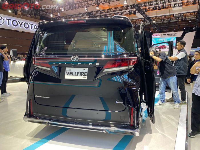 All New Vellfire HEV 