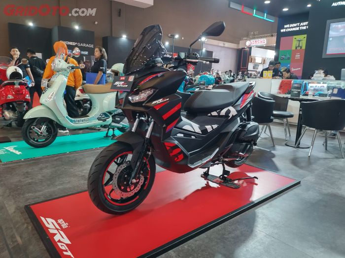 Khusus IIMS 2024 Aprilia SR GT 200 MotoGP Replica mendapat potongan Rp 10 juta