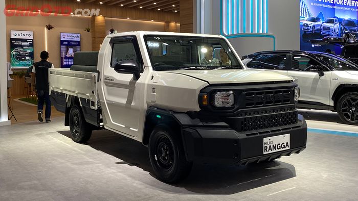 Toyota Hilux Rangga di IIMS 2024.