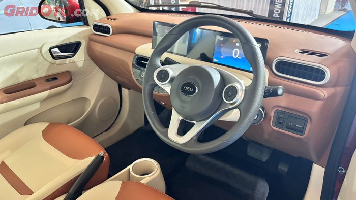 Interior mobil listrik Neu Citi
