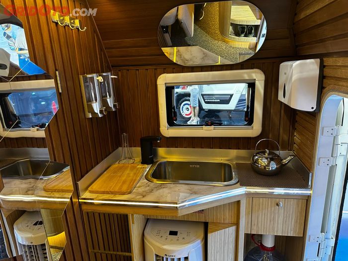 Sink di Toyota Rangga Motorhome