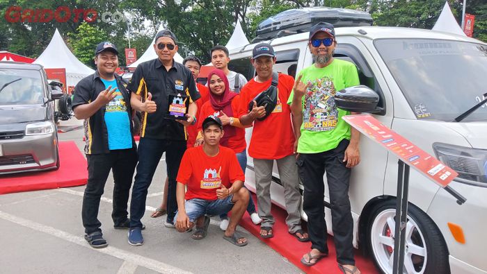 Personel Granmax Luxio Club Indonesia tetap semangat hadir di Daihatsu Kumpul Sahabat sampai sore