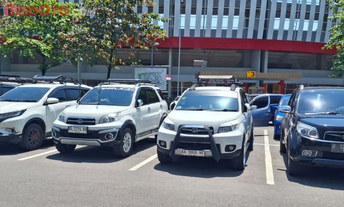 mobil para member Teruci yang hadir di acara Daihatsu Kumpul Sahabat Solo