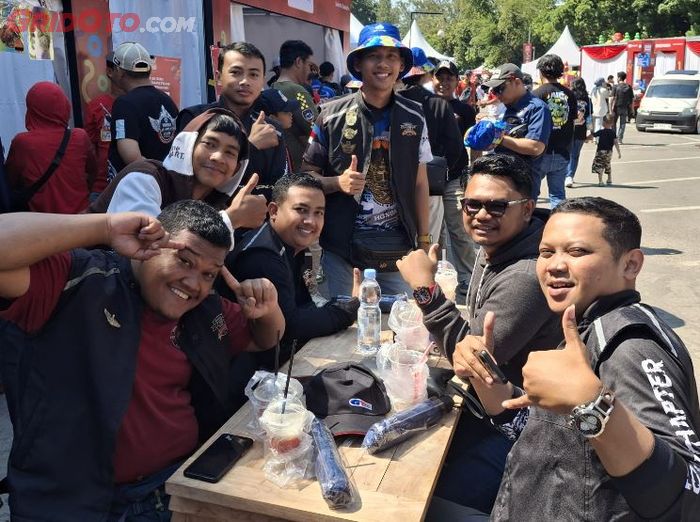 komunitas Honda PCX Indonesia chapter Solo Raya di acara Daihatsu Kumpul Sahabat Solo