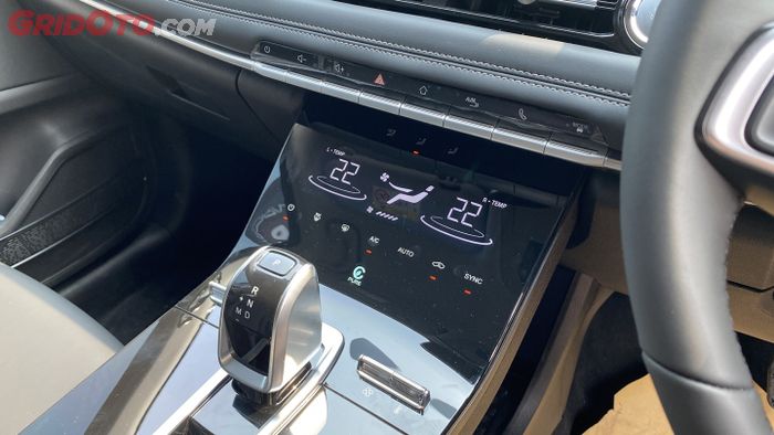 Panel AC Chery Tiggo 8 Comfort.