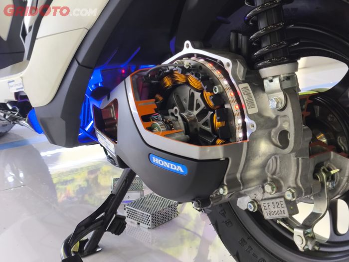 Dinamo atau motor listrik yang digunakan Honda CUV e: ada di sisi kiri gardan