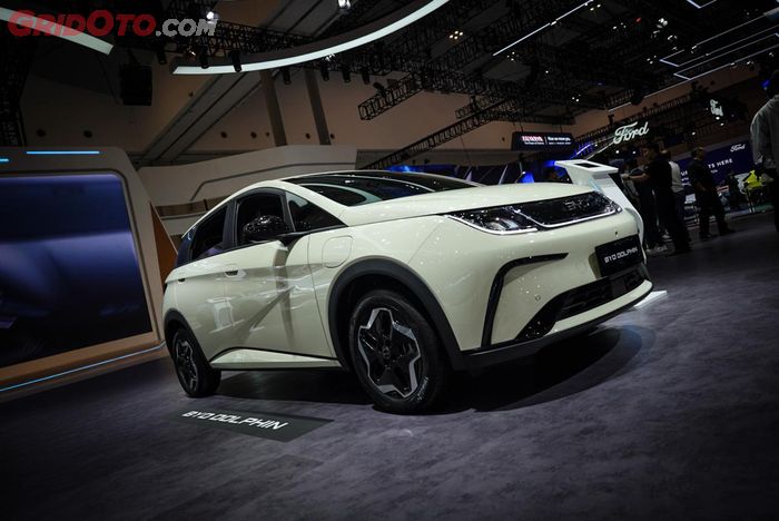 BYD Dolphin Dynamic di GJAW 2024.