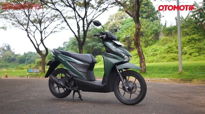 Honda BeAT Deluxe Smart Key merupakan tipe tertinggi