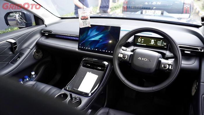 Interior mobil listrik Aion V.