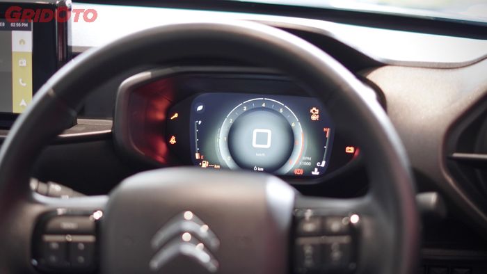 Panel instrumen layar TFT 7 inci menggantikan model analog di Citroen C3 sebelumnya.