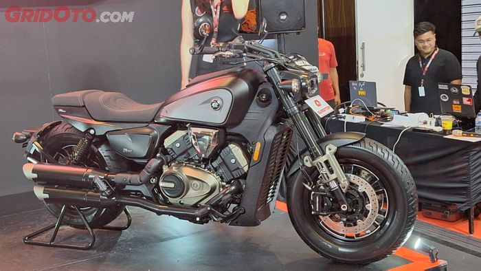 Pembelian QJ Motor langsung mendapatkan intercom Retouch